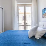 Elena House Apartmán *
