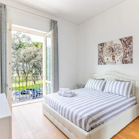 Elena House * Viareggio