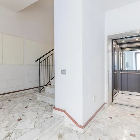 Elena House Viareggio