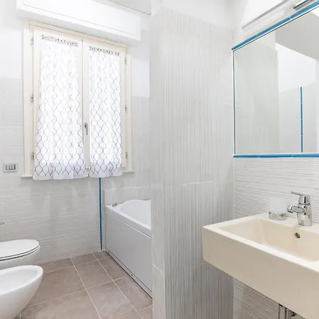 Elena House * Viareggio