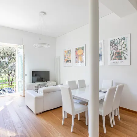 Elena House Viareggio