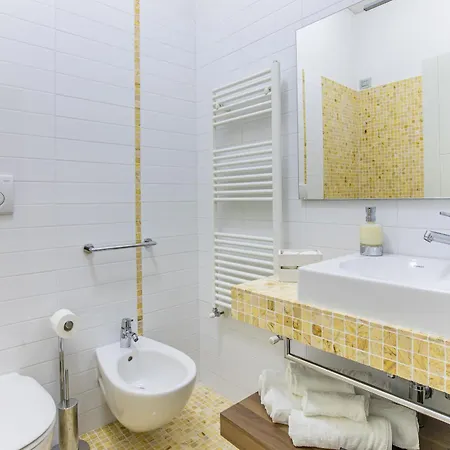 Elena House Appartement