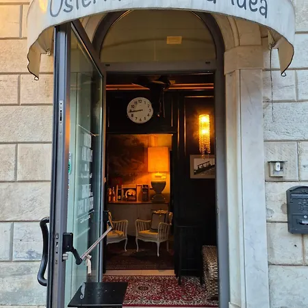 Elena House * Viareggio