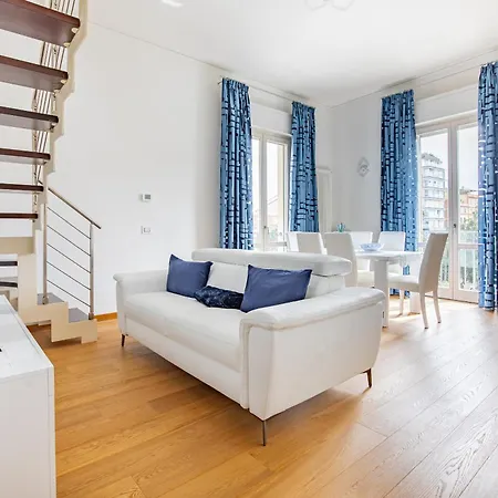 Elena House Viareggio