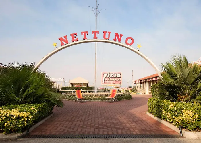 Elena House * Viareggio