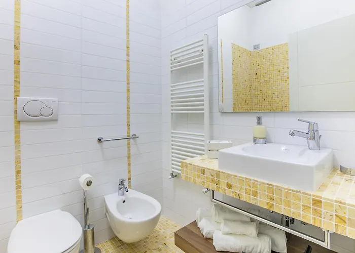 Elena House Apartment