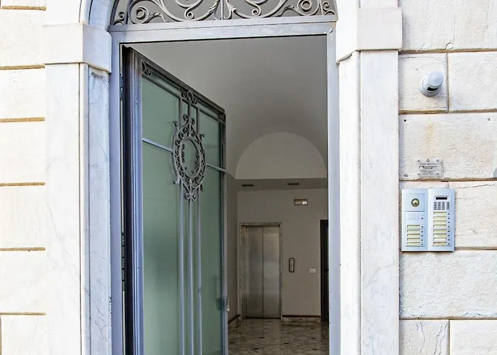 Apartment Elena House *