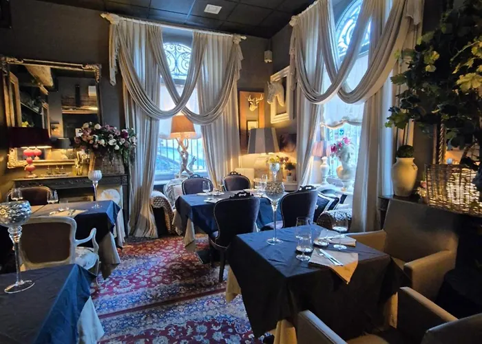 Elena House * Viareggio