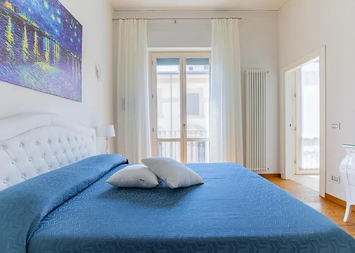 Elena House Apartment *