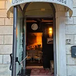 Elena House * Viareggio